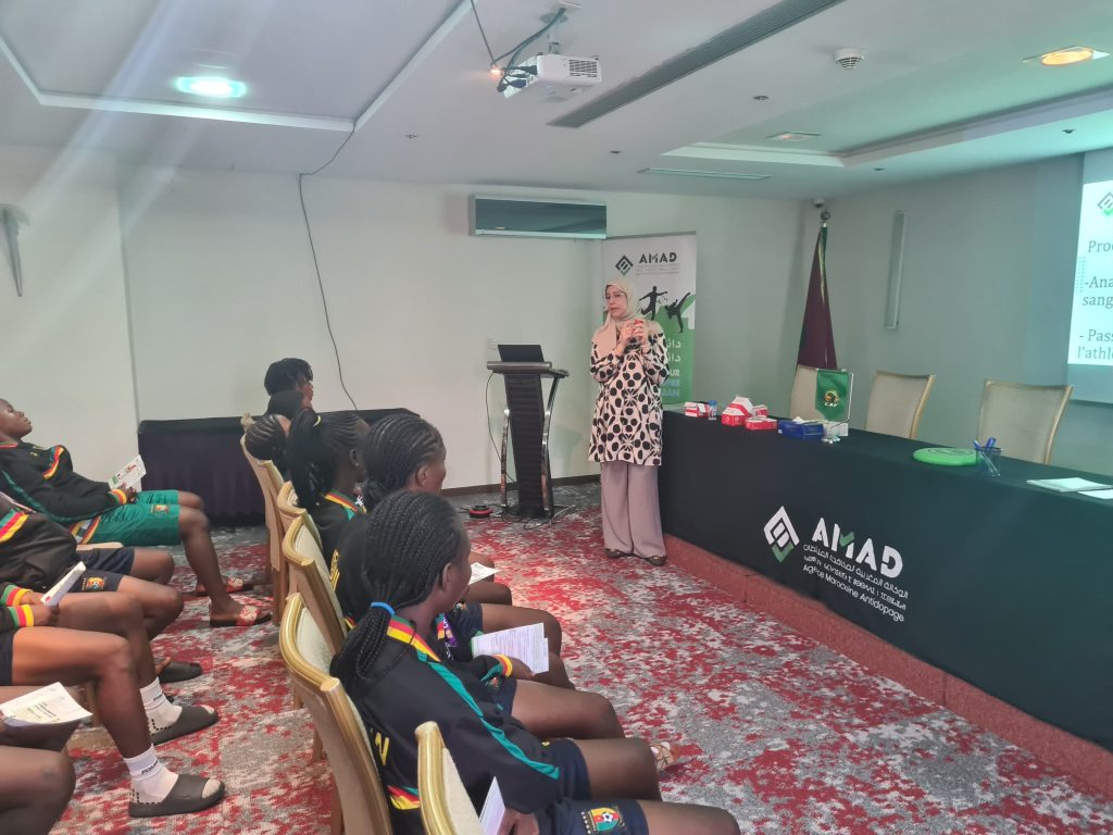 Séance d'éducation et de sensibilisation sur la lutte antidopage au profit de l'équipe de Cameroun